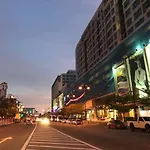 Nusantara Mattwaddien M.S